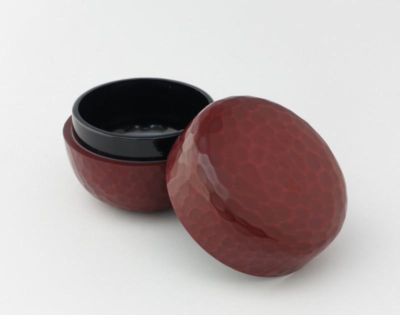Matcha container / chisel mark